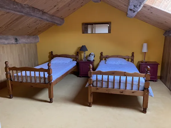 Lits 90 chambre mansardée