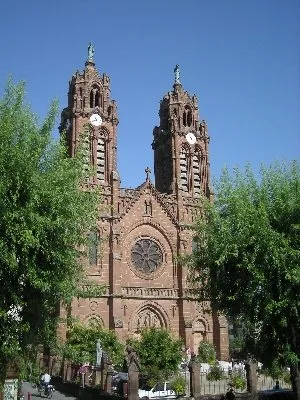 L'Eglise d'Espalion, OFFICE DE TOURISME DU CANTON D'ESPALION