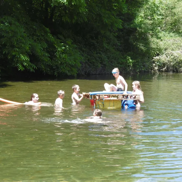 Super lieu pour la baignade, Rivière