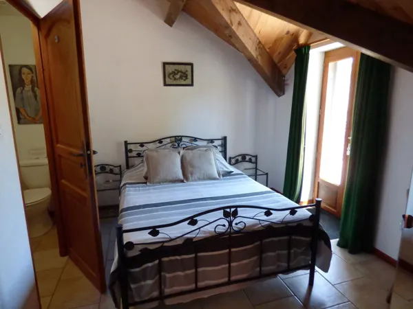 Chambre 1, Lionel Haines