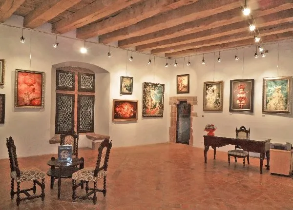 GALERIE, CHATEAU DE BELCASTEL
