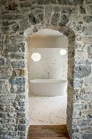 La salle de bain de la chambre Malachite, Le Couvent de la Salette