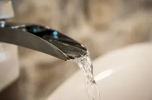 La salle de bain de la suite Rose des Sables, Le Couvent de la Salette