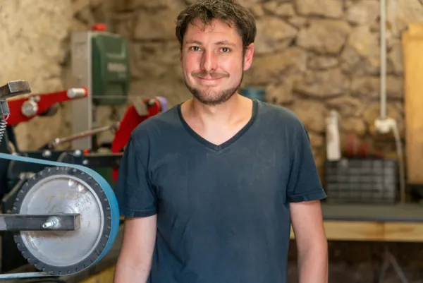 Le coutelier Julien Paoli, 