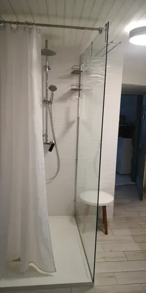 Douche à l'italienne