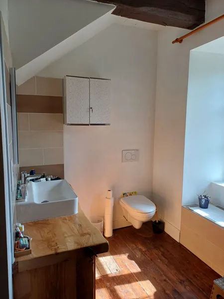 Salle de bain commune