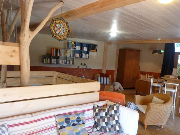 Les Granges d'Ucafol - Bee Aubrac (groupes), Les granges d'Ucafol