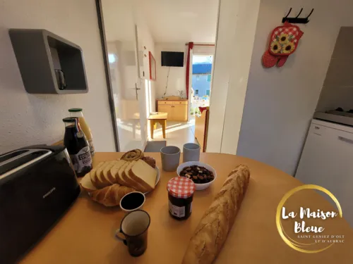Le 59 de la Maison Bleue- Kitchenette, Office de Tourisme des Causses à l'Aubrac