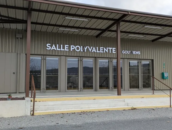 , mairie Goutrens
