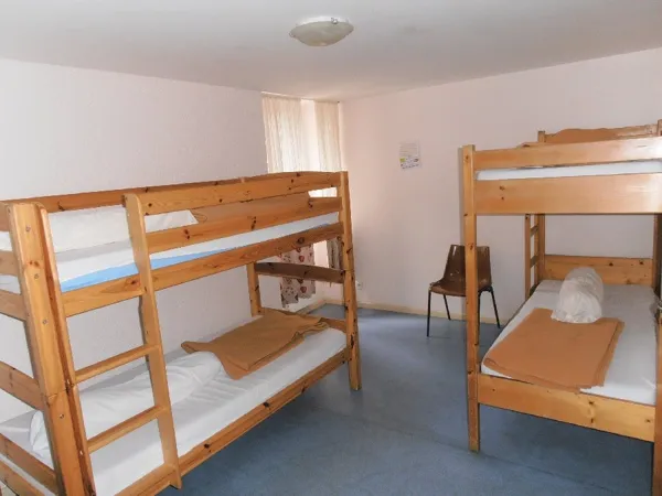 Gîte d'étape Communal chez Fanny et Jérémy (groupes), OFFICE DE TOURISME DE LAGUIOLE