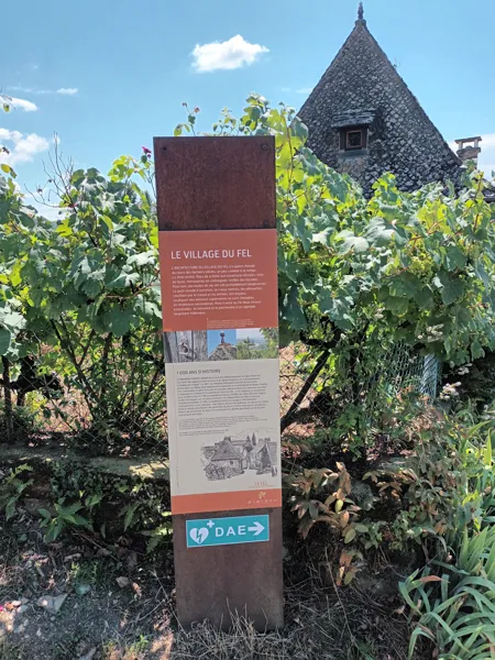 Circuit de découverte au Fel : un village, un vignoble