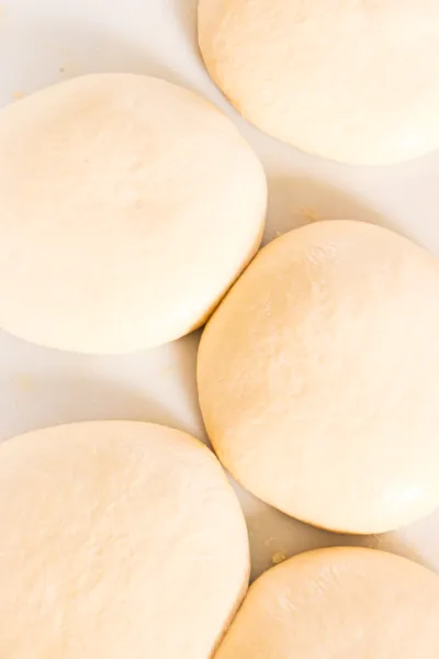 Pâtons