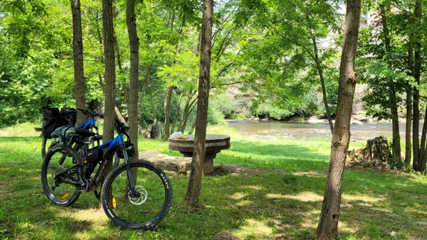 Aire de pique-nique des bords du Lot