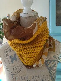 Snood tricot foulard, Eclectic Tics