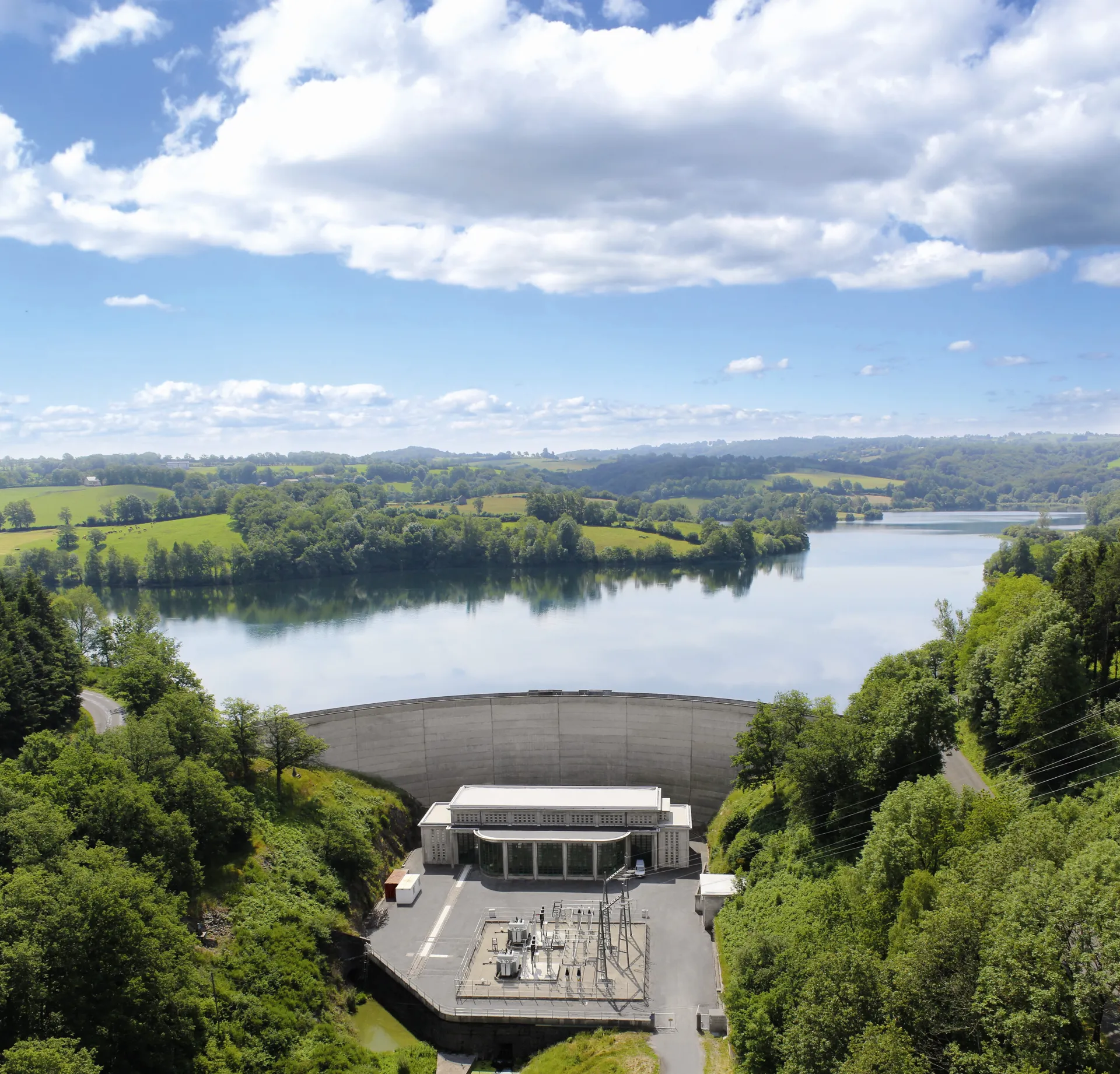Usine de pompage et barrage du lac de Bage, EDF - GU du Pouget