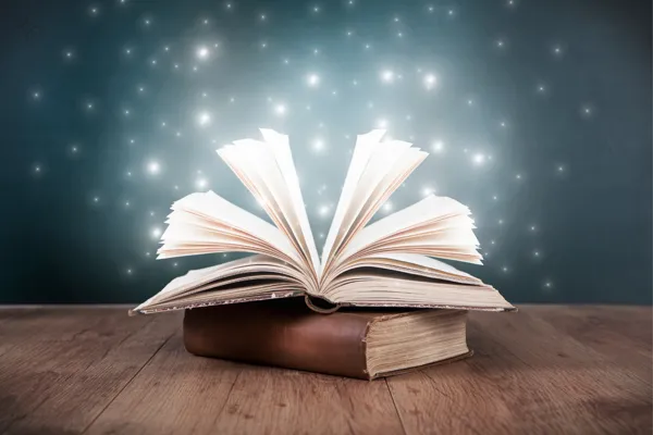 Des tablettes et des livres