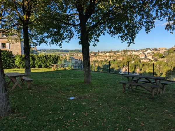 Aire de pique-nique de la place du Portalet