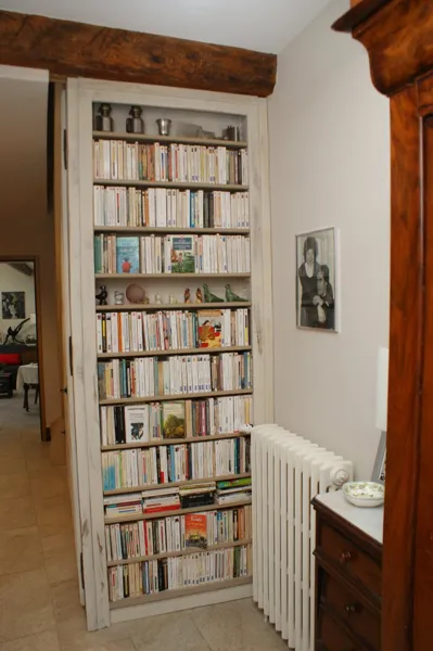 La bibliotheque du 1er étage