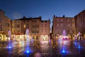 Villefranche de Rouergue Place de la Collégiale