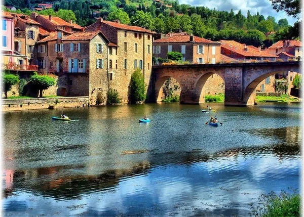 Saint Antonin Noble Val 45 minutes