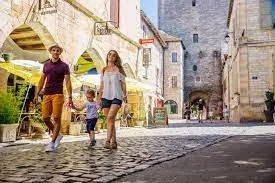 Villeneuve d'Aveyron 25 minutes