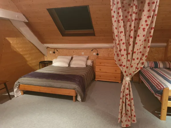 Chambre 4, Michel Pons