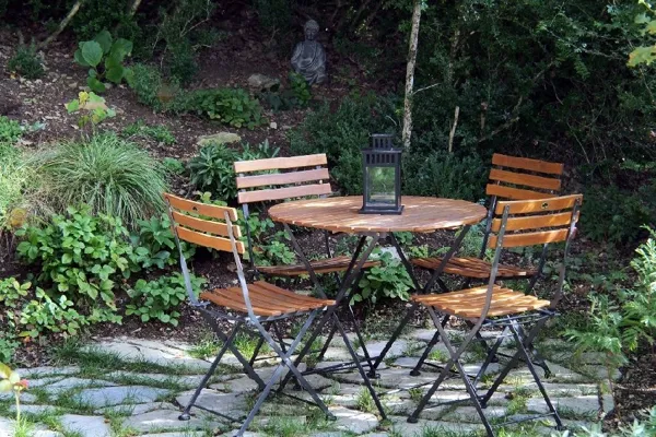 Le jardin, La Roulotte de Cabrières