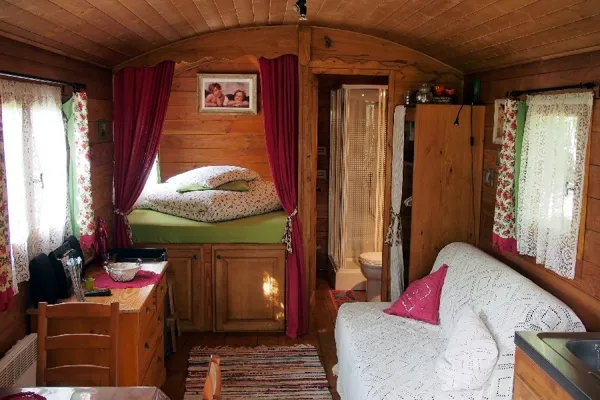 Séjour roulotte, La Roulotte de Cabrières