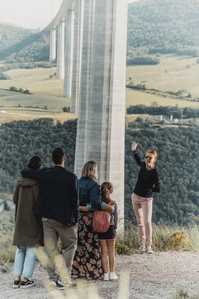 Viaduc de Millau: sur les anciennes pistes de chantier