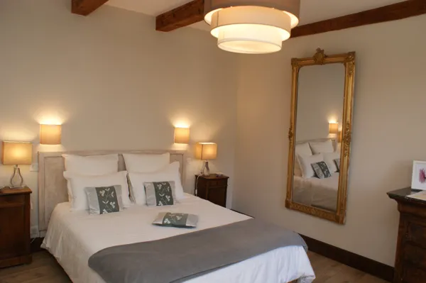 Chambres d'hôtes dans les Gorges du Tarn Les Fréjals	face aux falaises.
