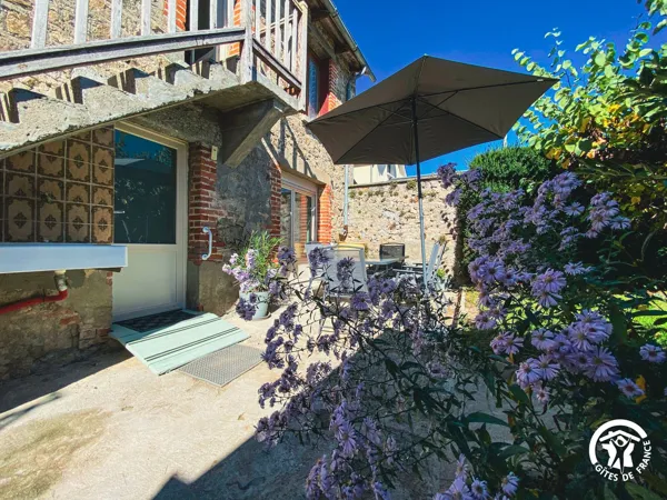 Le square des fleurs, Gîtes de France Aveyron