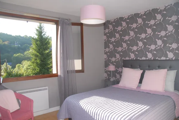 Chambre 1 ouverte sur les collines