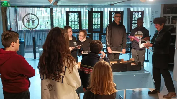 ATELIER POUR TOUS AU MUSÉE SOULAGES, CRÉATION & INCLUSION