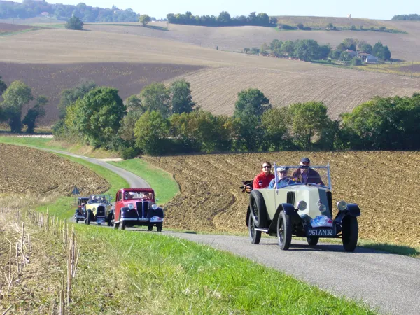 Véhicules d'Epoque : Escapade en terres aveyronnaises - 4 jours / 3 nuits