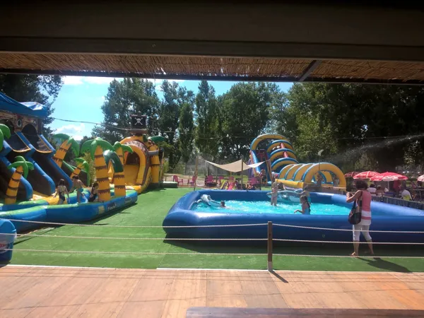 Lou Pitchoo Land été, Lou Pitchoo Land