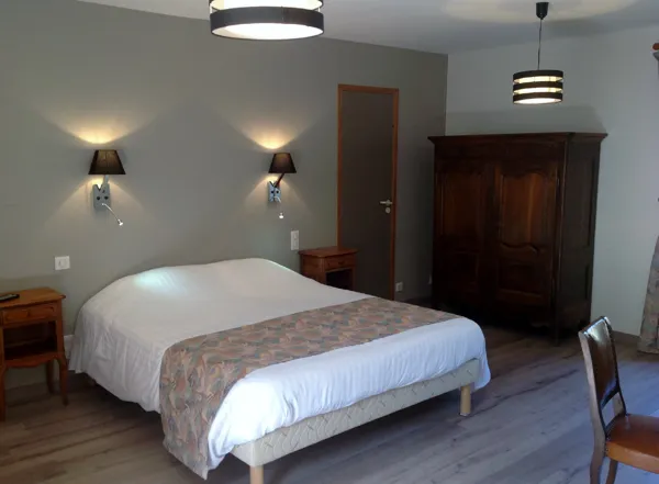 chambre, HOTEL DOUSSIERE - RESTAURANT L'ALICANTA