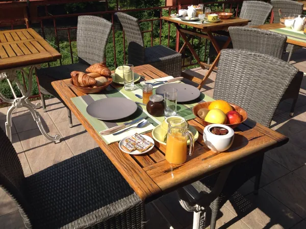 Hôtel Doussière - Restaurant l'Alicanta, HOTEL DOUSSIERE - RESTAURANT L'ALICANTA