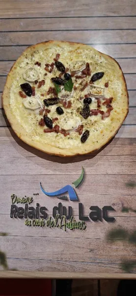 Pizza chèvre pruneaux, Camping de Saint-Gervais