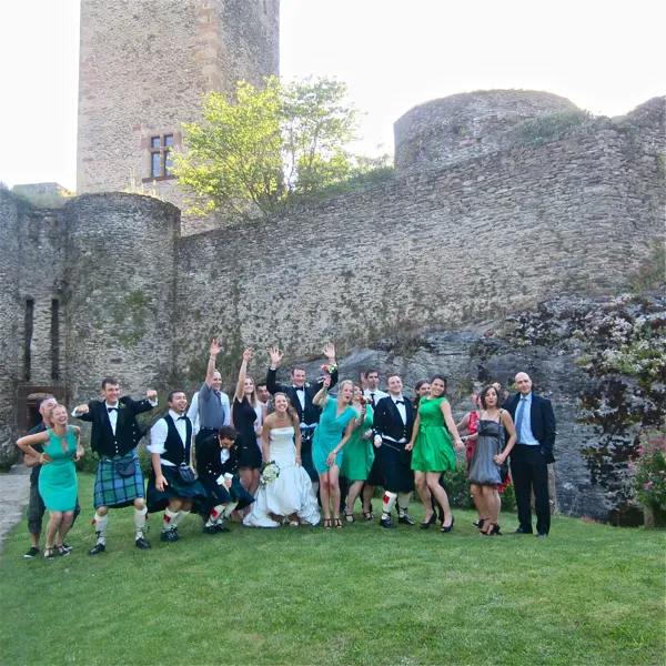 CHATEAU DE BELCASTEL, ANIMAZING MONDE D'ILLUSTRATION, Château de Belcastel