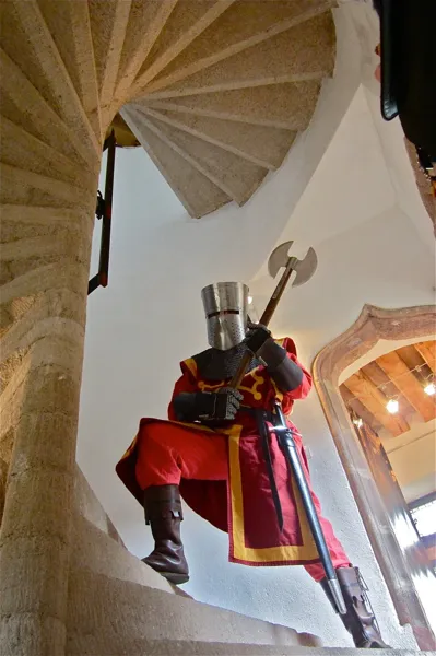 CHATEAU DE BELCASTEL, ANIMAZING MONDE D'ILLUSTRATION, Château de Belcastel