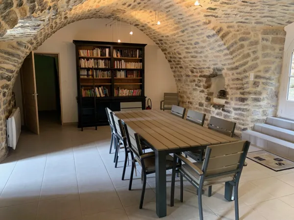 L'OUSTAL DE LA FONTAINE, L'OUSTAL DE LA FONTAINE