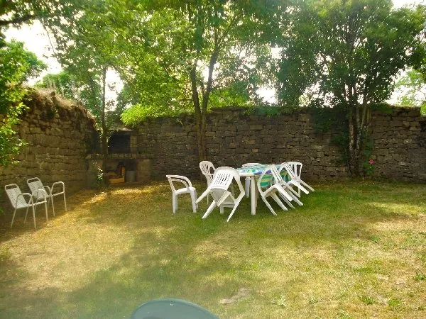 M. et Mme CHASSALY Jean-Louis, OFFICE DE TOURISME INTERCANTONAL SAINT GENIEZ  / CAMPAGNAC