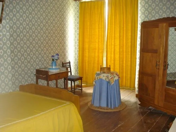 M. et Mme CHASSALY Jean-Louis, OFFICE DE TOURISME INTERCANTONAL SAINT GENIEZ  / CAMPAGNAC