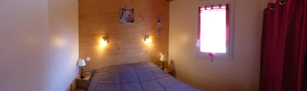 Chambre lit 140 (le Buis et le Houx), 