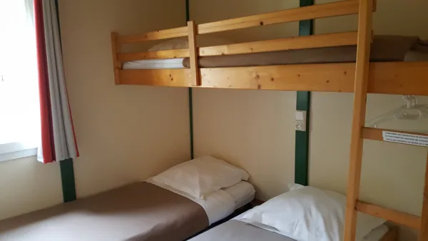 Chambre 3 lits simples, chalet 3 chambres, La Grange du Heron