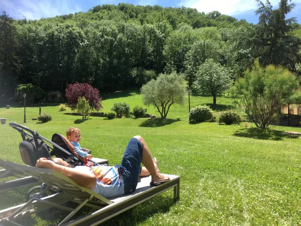 Parc Solarium (Transats, Fauteuils, Salon de jardin) LE 1837, OFFICE DE TOURISME DU PAYS DE ROQUEFORT ET DU ST-AFFRICAIN