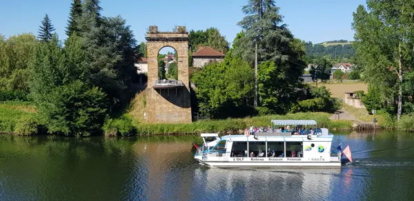 Croisière commentée sur le Bateau Olt en Juillet et Août