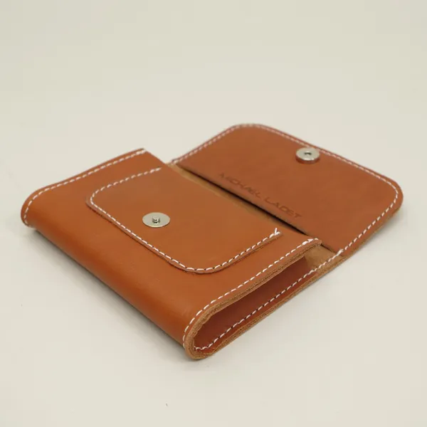 Blague à tabac en cuir tannage Végétal, 