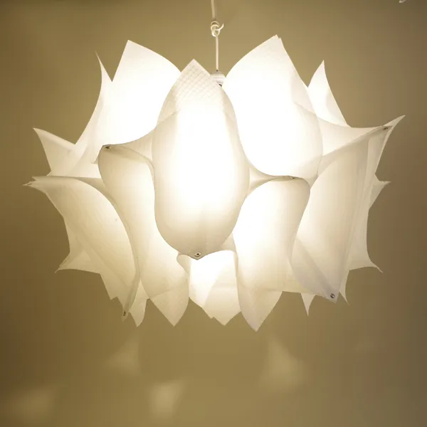 Luminaire Hortensia par Voilensac, Voilensac