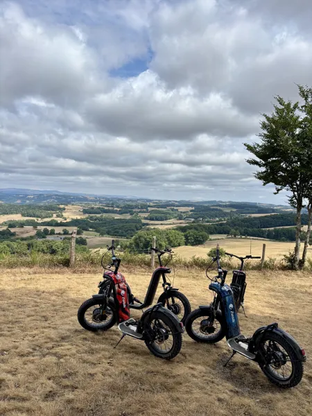 Animations sportives en Viadène : Trottinettes, Tourisme en Aubrac